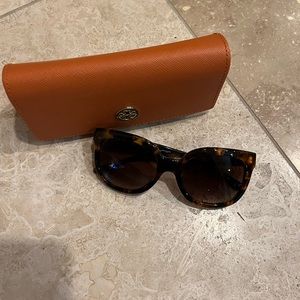 Tory Burch Brown Tortoise sunglasses.  Like new